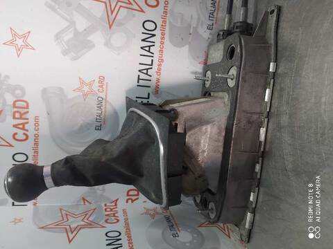 Palanca de Cambio Volkswagen Golf ADVANCE 105CV 77KW