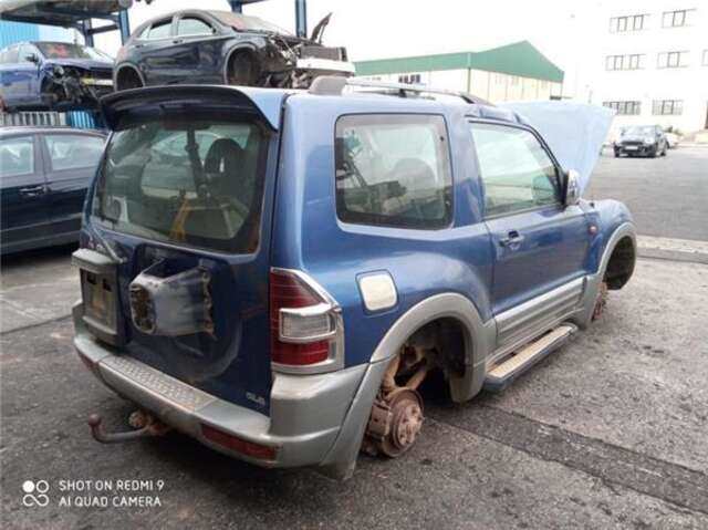 Foto 2ª: Paragolpes Delantero Mitsubishi Montero 3.2 DID [4M41]