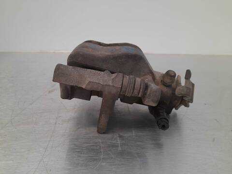 Foto 4ª: Pedal Embrague Fiat Stilo 1.9 8V JTD CAT 939A1000 - 192A8000) 120CV 88KW (2007)