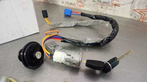 Foto 2ª: Cerradura Puerta Delantera Izquierda Citroen Berlingo 65CV 48KW (2002)