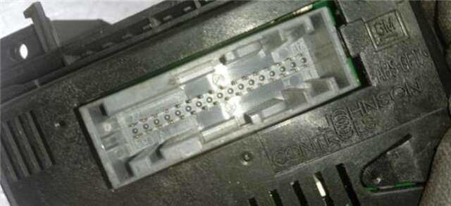 Foto 3ª: Pantalla Multifuncion Opel Zafira 1.9 COSMO [1.9 LTR. - 110 KW 16V CDTI CAT (Z 19 DTH - LRD)]