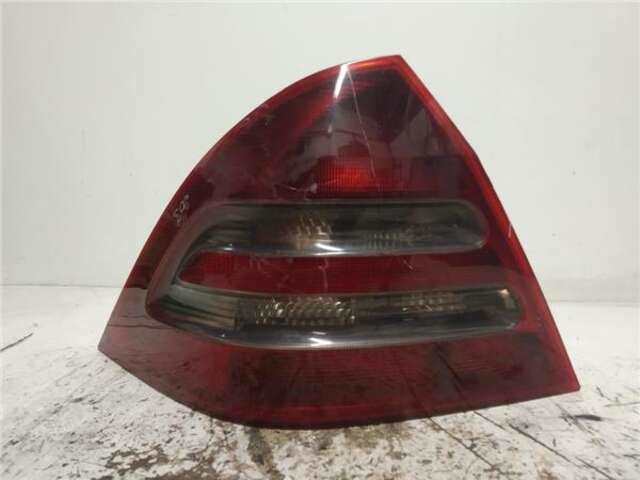Piloto Trasero Izquierdo Mercedes Clase C 160 2.7 270 CDI (203.016) [2.7 LTR. - 125 KW CDI 20V CAT]