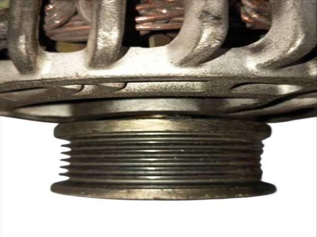 Foto 3ª: Alternador Opel Astra 1.9 CDTI L08) (2005)