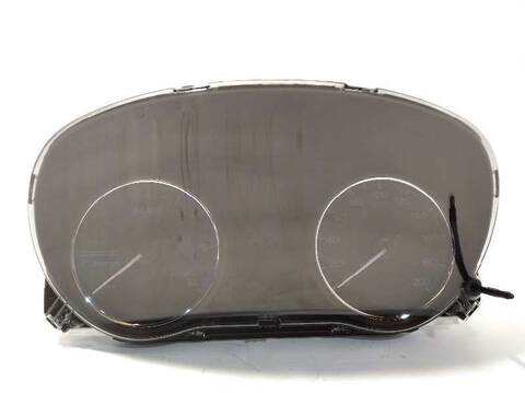 Foto 3ª: Cuadro de Instrumentos Mitsubishi Outlander 208CV 153KW [4B12] (2019)