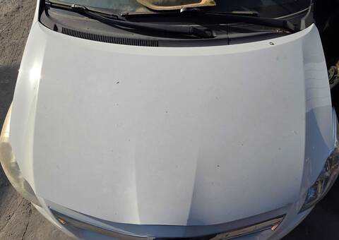 Capot Toyota Auris HYBRID ACTIVE 136CV 100KW