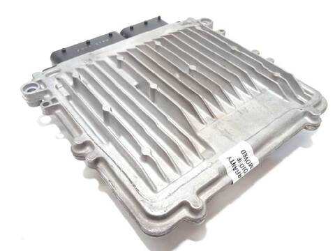Foto 2ª: Centralita Motor ECU Mercedes Clase G 230 GLC 220 D 4MATIC 170CV 125KW [651921] (2018)