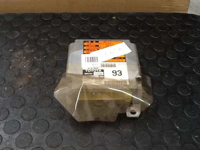 Centralita Airbag Toyota Corolla 2.000 D4D 2.0 LTR) 90CV/66KW