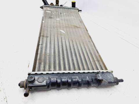 Foto 4ª: Radiador Motor Opel Corsa 1.2 16V CAT X 12 XE - LW4) 65CV 48KW [X12XE] (1998)