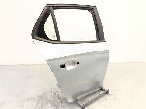Foto 2ª: Puerta Trasera Derecha Opel Corsa 1.2 68) 75CV 55KW [HMH (EB2FAD)] (2023)