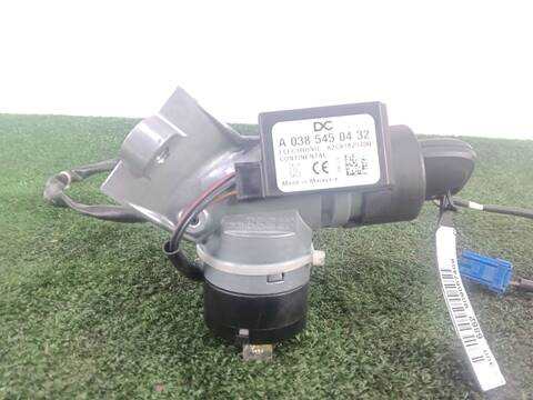 Foto 2ª: Motor de Arranque Mercedes Atego 1321 LS 4X2 211CV 155KW [OM 934 LA.6-6] (2020)