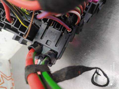 Foto 2ª: Caja Reles Fusibles Seat Ibiza 1.6 TDI 115CV 85KW [DGT] (2017)