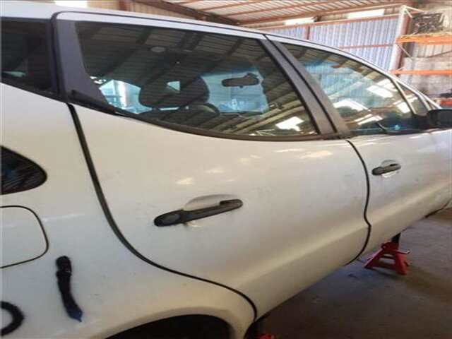 Foto 2ª: Puerta Trasera Derecha Mercedes Clase A 140 1.6 160 (168.033) [1.6 LTR. - 75 KW CAT] [M 166.960]