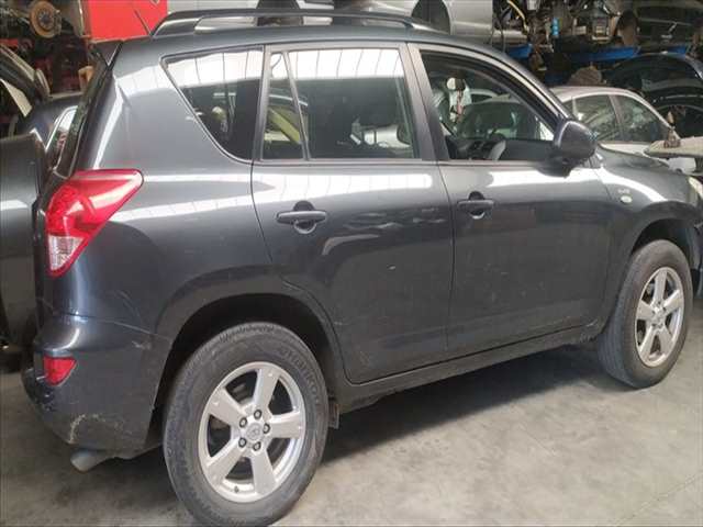 Puerta Trasera Derecha Toyota Rav4 2.2 DIESEL
