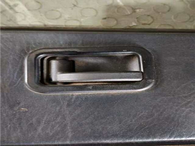 Foto 3ª: Puerta Delantera Izquierda Mercedes 100 D (631.332. 631.342) [OM 616.963]