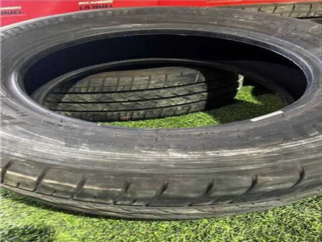 Foto 2ª: Neumatico Renault Trafic M9R Z7 170CV 125KW FURGON (2023)