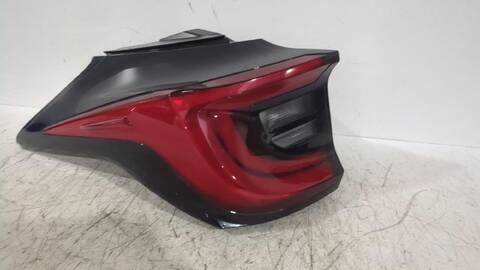 Piloto Trasero Izquierdo Toyota Yaris 1.5 HYBRID MXPH11) 92CV