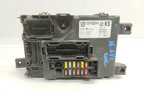 Caja Reles Fusibles Opel Corsa 1.3 16V CDTI CAT Z 13 DTH - L4I) 90CV 66KW