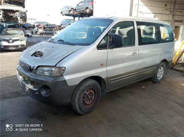 Faro Derecho Hyundai H1 2.5 CRDI