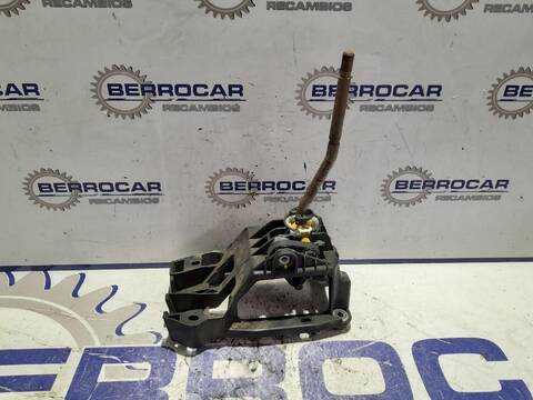 Foto 3ª: Palanca de Cambio Toyota Avensis 1.8 16V CAT 129CV [1ZZFE] (2003)