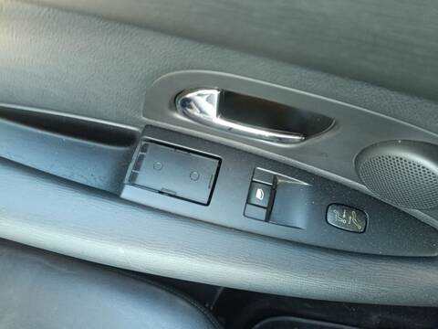 Botonera Elevalunas Citroen C6 UHZ AUT.