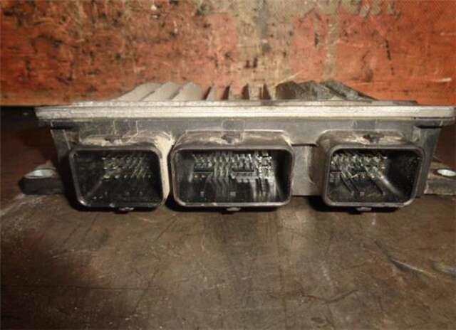 Centralita Motor ECU Renault Megane 1.5 CONFORT AUTHENTIQUE [1.5 LTR. - 60 KW DCI DIESEL] II CLASSIC BERLINA (2003-_)