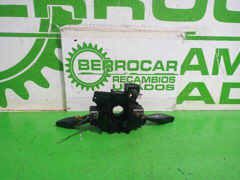 Mando Multifuncion Ford Focus TREND 101CV