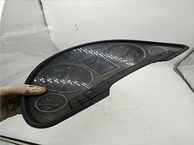 Foto 2ª: Cuadro de Instrumentos Audi A4 1.9 TDI (96 KW) [1.9 LTR. - 96 KW TDI] [AWX]