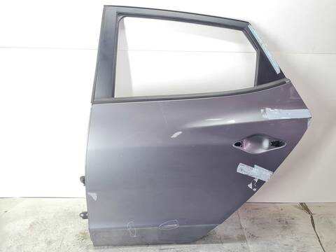Puerta Trasera Izquierda Hyundai ix35 2.0 CRDI 136CV 100KW