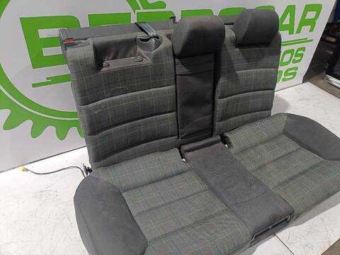 Foto 2ª: Asientos Traseros Audi A6 2.5 TDI QUATTRO AUT. 180CV [BAU] (2001)
