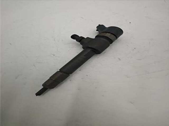 Foto 2ª: Inyectores Opel Zafira 1.9 COSMO [1.9 LTR. - 88 KW CDTI] [Z19DT]