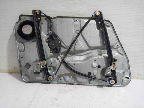 Foto 2ª: Elevalunas Eléctrico Delantero Derecho Volkswagen Passat ADVANCE 131CV [AVF] (2000)