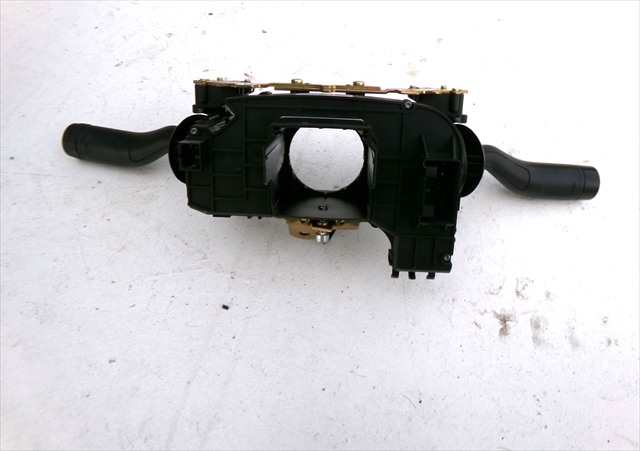 Foto 2ª: Mando Multifuncion Volkswagen Touareg 2.5 TDI 2002-2010 [BAC] (2005)