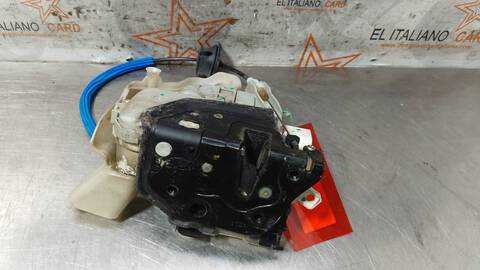 Foto 2ª: Cerradura Puerta Delantera Izquierda Audi A4 S LINE 143CV 105KW [CAGA] (2010)