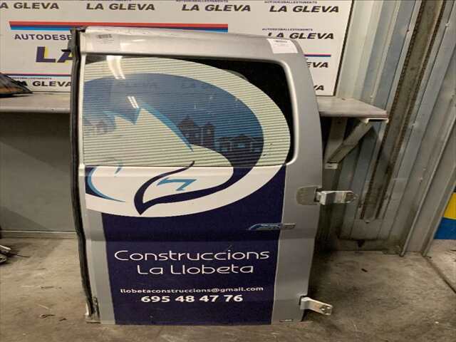Puerta Trasera Derecha Nissan NV200 1.5 DCI 85-88-90CV