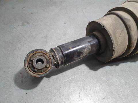 Foto 3ª: Amortiguador Trasero Derecho Land Rover Range HSE 258CV 190KW [306DT] (2013)