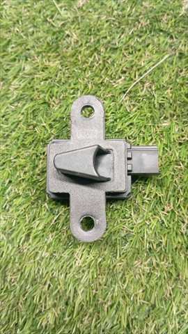 Foto 2ª: Caja Reles Fusibles Mercedes Clase ML 320 3.0 CDI 5P [642940] (2007)