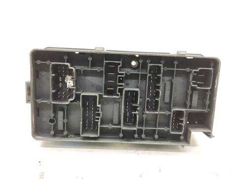 Foto 2ª: Caja Reles Fusibles Chevrolet Nubira 1.6 CAT BERLINA 109CV 80KW [F16D3] (2005)