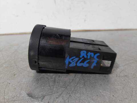 Foto 2ª: Mando Luces Audi A4 2.0 TDI 16V 103KW) BERLINA 140CV [BLB] (2005)