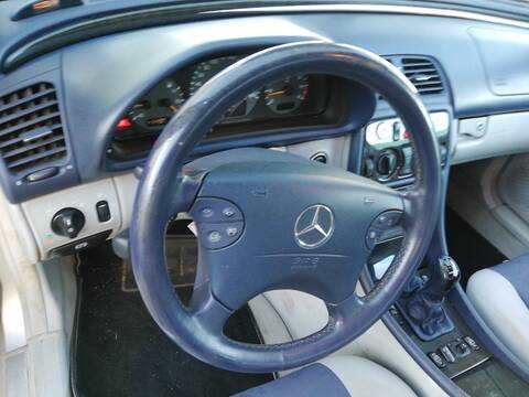 Volante Mercedes Clase CLK 200 2.0 G 163CV 120KW BM 208) COUPE 111956