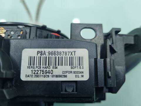 Foto 4ª: Mando Multifuncion Peugeot 308 1.6 16V TURBO CAT 5FX - EP6DT) 150CV 110KW (2008)