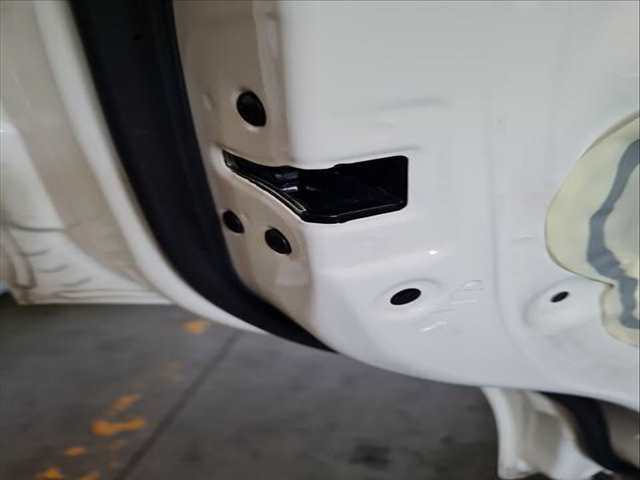 Cerradura Puerta Trasera Izquierda Ssangyong XLV E-XDI 160 116CV 85KW