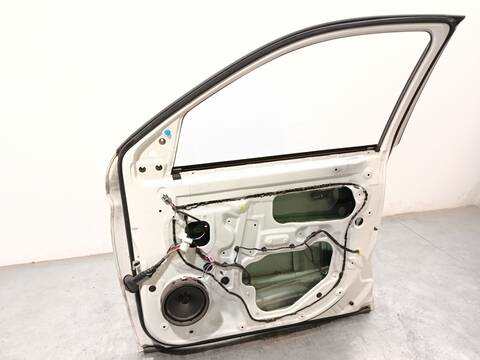 Foto 4ª: Puerta Delantera Derecha Mitsubishi Outlander 2.0 HYBRID 4WD GG2W) 121CV 89KW [4B11] (2013)