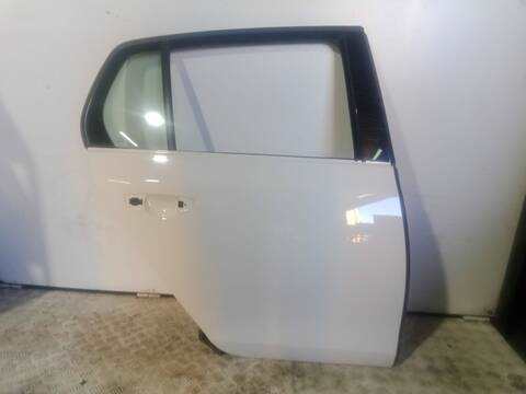 Puerta Trasera Derecha Volkswagen Golf 1.6 TDI 105CV 77KW