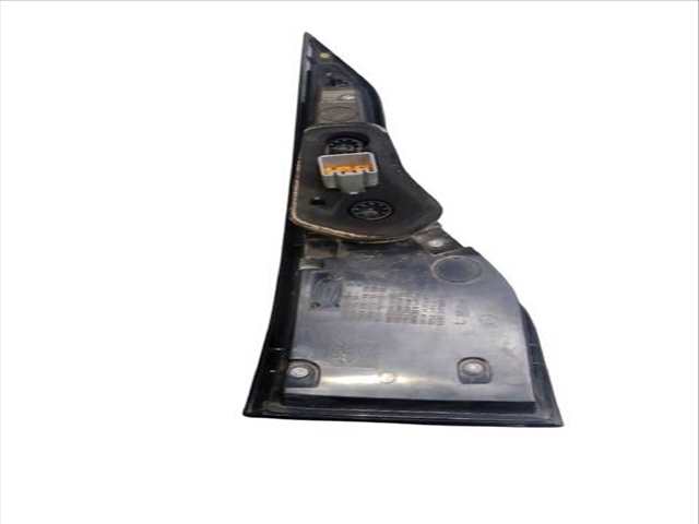 Piloto Trasero Izquierdo Land Rover Discovery 2.0 TD4 4X4