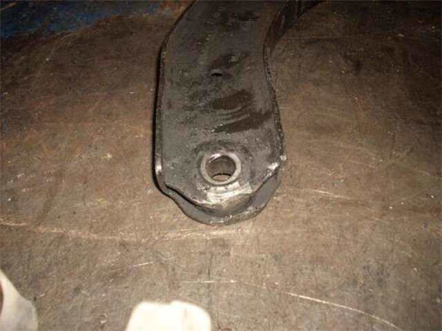 Brazo Suspension Delantero Derecho Ford Tourneo 1.8 TURBO DI