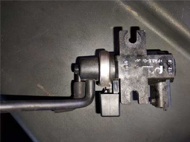 Foto 2ª: Valvula EGR Opel Astra 1.7 CLUB [1.7 LTR. - 50 KW TURBODIESEL CAT (X 17 DTL - 2H8)]