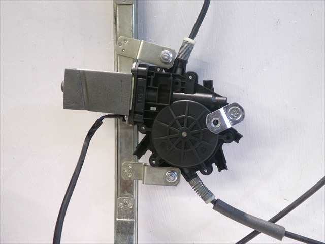 Foto 2ª: Elevalunas Eléctrico Delantero Izquierdo Seat Cordoba 1.4 G 1999-2002 [AUD] (2002)