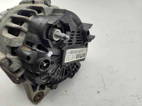 Foto 2ª: Alternador Dacia Duster 1.5 DCI DIESEL CAT 86CV 63KW [K9K666] (2010)