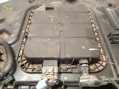 Foto 3ª: Deposito AdBlue Citroen Jumpy CONFORT XL 122CV 90KW [AH01] (2019)