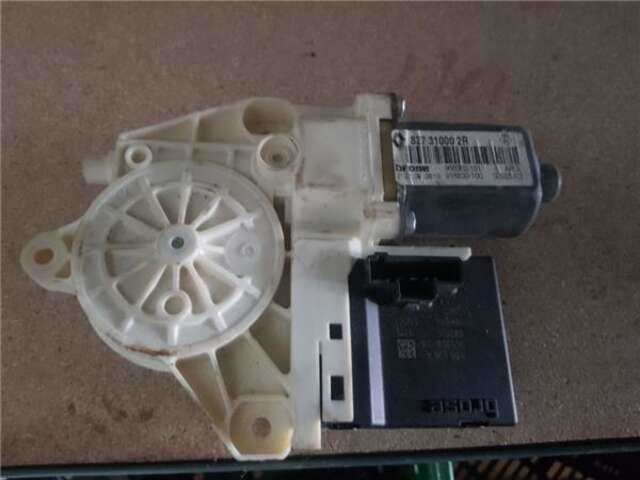 Foto 2ª: Elevalunas Eléctrico Trasero Izquierdo Renault Megane III BERLINA 5P (2008-_)